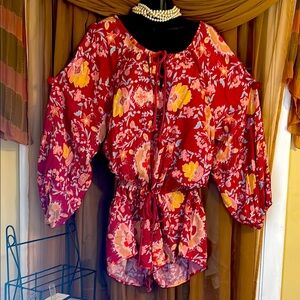 ANTHROPOLOGIE-PAPER HEART Floral Romper-Size S/M